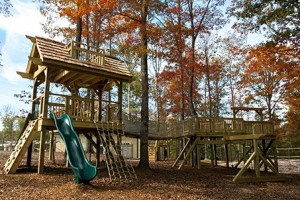 Hallsley Treehouse Playground