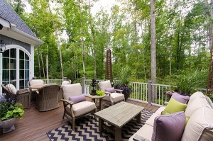 Desinger House Deck lores