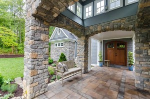 Desinger House Entry lores